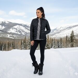 Hollister Black Puffer Jacket xs